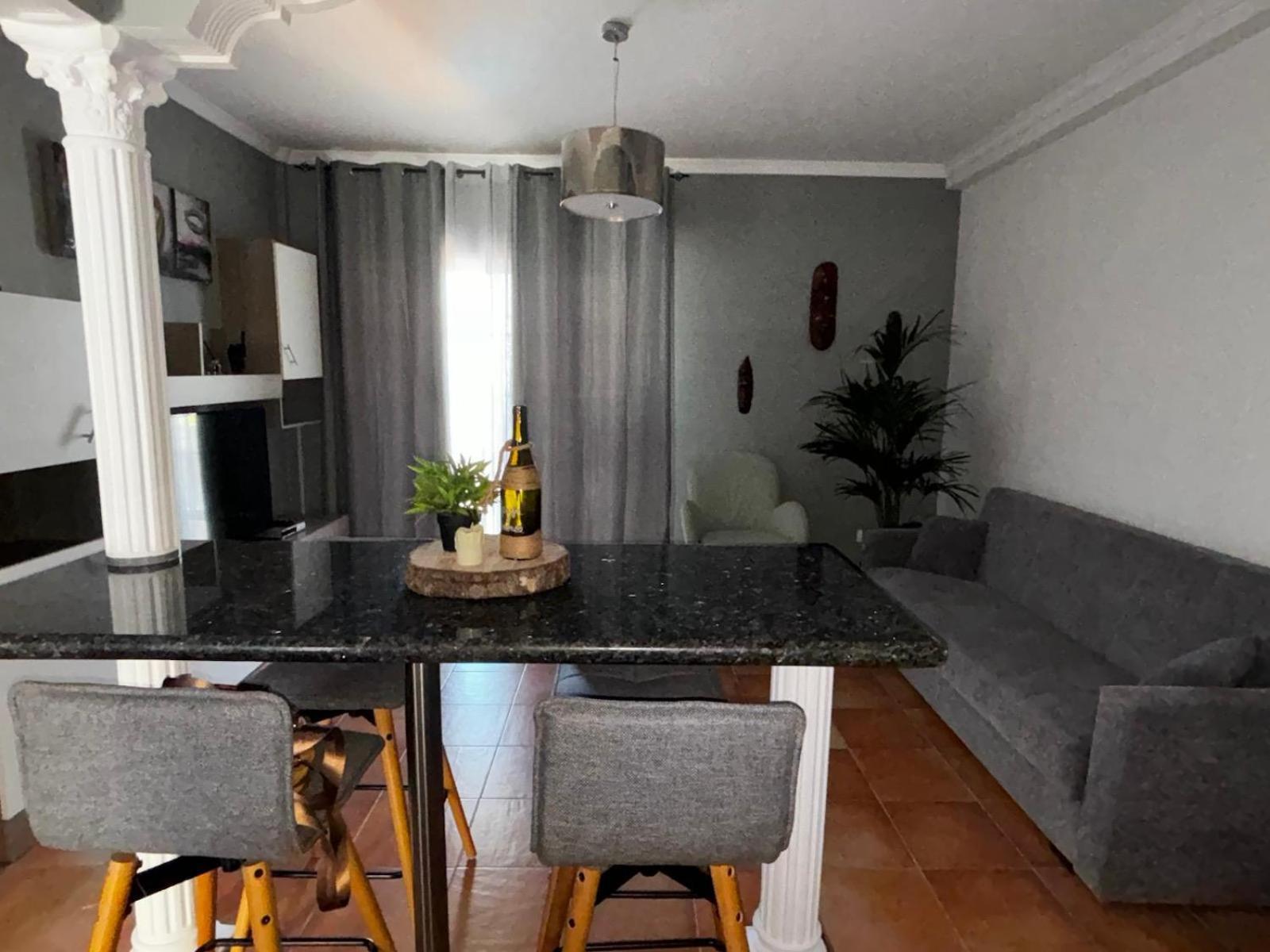 Apartamento Hans Сан-Антонио Экстерьер фото